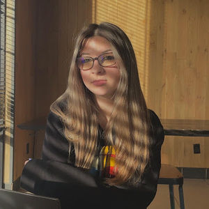 Meet your Posher, Madelyn